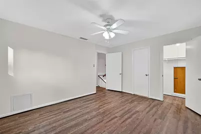 812 Fleetwood Place Drive, Houston, TX 77079 - Photo 27