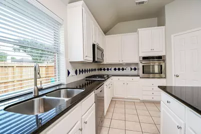 802 Childers Court, Stafford, TX 77477 - Photo 27