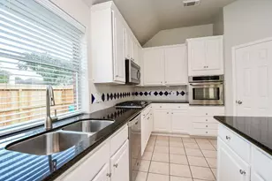 802 Childers Ct, Stafford, TX 77477 - Photo 27