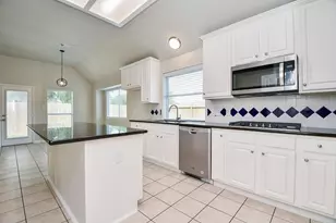 802 Childers Ct, Stafford, TX 77477 - Photo 25