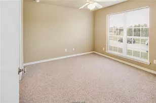 4053 Southern Trace Dr, College Station, TX 77845 - Photo 19