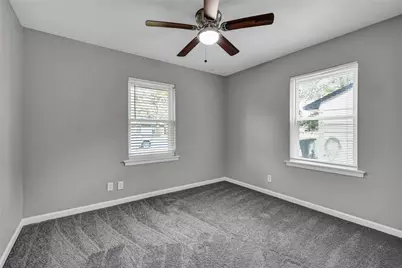 113 S Yaupon Street, Lake Jackson, TX 77566 - Photo 23