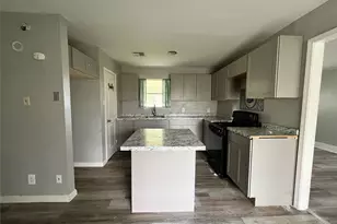 10859 Fairland Dr, Houston, TX 77051 - Photo 5