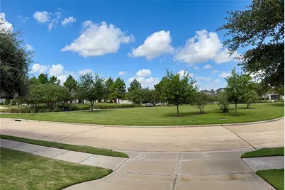 3418 Sherbrooke Manor Court, Houston, TX 77059 - Photo 7