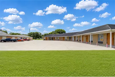 4602 Avenue H, Rosenberg, TX 77471 - Photo 3
