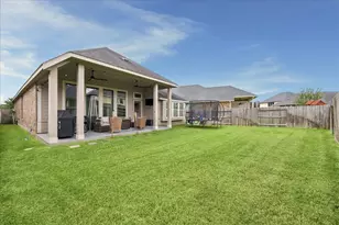 14922 Violet Willow Ct, Cypress, TX 77429 - Photo 5