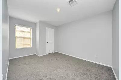 9014 Estes Lakes Drive, Baytown, TX 77521 - Photo 15