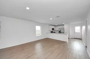 9014 Estes Lks Dr, Baytown, TX 77521 - Photo 9