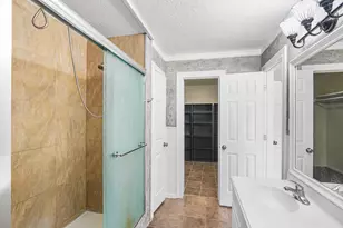 3227 Boxelder Dr, Houston, TX 77082 - Photo 19