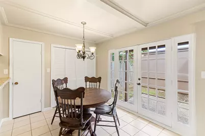 57 S Bachelor Button, Lake Jackson, TX 77566 - Photo 5