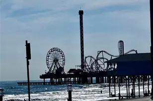 424 15th St, Galveston, TX 77550 - Photo 29