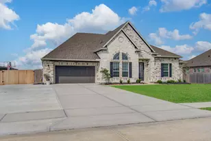 7703 Chacon Pl, Mont Belvieu, TX 77523 - Photo 3