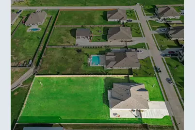 7703 Chacon Place, Mont Belvieu, TX 77523 - Photo 47