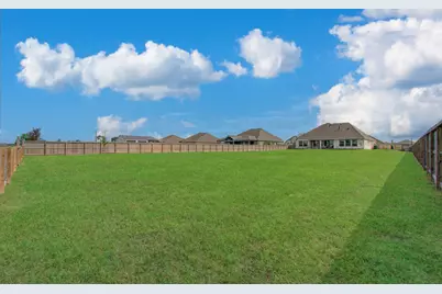7703 Chacon Place, Mont Belvieu, TX 77523 - Photo 43