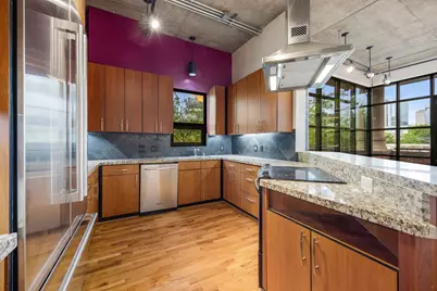 505 Bastrop Street #201, Houston, TX 77003 - Photo 7