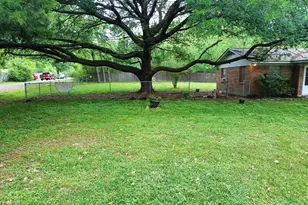 340 West Dr, New Waverly, TX 77358 - Photo 11