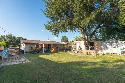 13510 Sacramento Street, Houston, TX 77015 - Photo 19