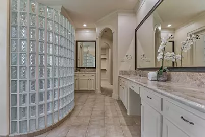 94 E Bracebridge Circle, The Woodlands, TX 77382 - Photo 25
