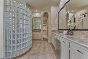 94 E Bracebridge Cir, The Woodlands, TX 77382 - Photo 25