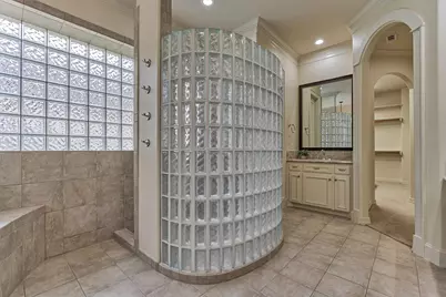 94 E Bracebridge Circle, The Woodlands, TX 77382 - Photo 27