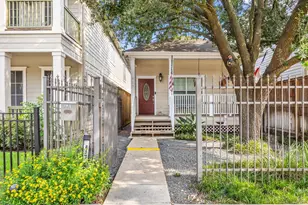 817 W 26th St, Houston, TX 77008 - Photo 5