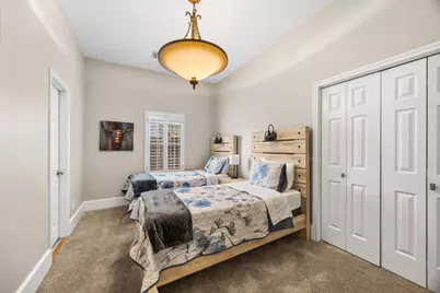 817 W 26th Street, Houston, TX 77008 - Photo 17