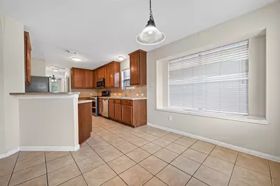 9127 N Ferndale Place Drive, Houston, TX 77064 - Photo 7