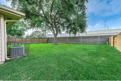 16230 Rancho Blanco Drive, Houston, TX 77083 - Photo 23