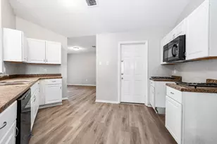 16230 Rancho Blanco Dr, Houston, TX 77083 - Photo 9