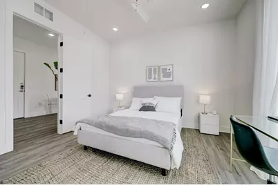 4722 Old Spanish Trail #B202, Houston, TX 77021 - Photo 17