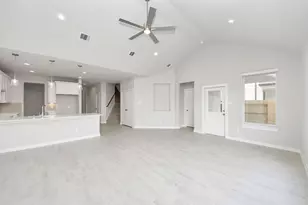 11103 Tulip Rdg Trl, Houston, TX 77044 - Photo 19