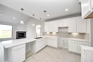 11103 Tulip Rdg Trl, Houston, TX 77044 - Photo 13