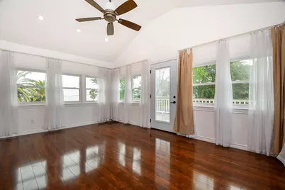 704 6th Street, Kemah, TX 77565 - Photo 11