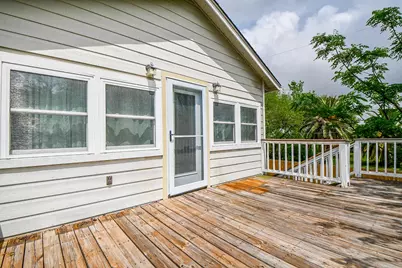 704 6th Street, Kemah, TX 77565 - Photo 5