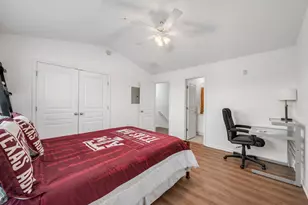1725 Harvey Mitchell Pkwy S, College Station, TX 77840 - Photo 9
