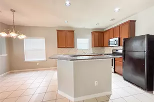 1323 Maple Ace Dr, Katy, TX 77493 - Photo 7