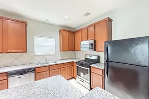 1323 Maple Ace Dr, Katy, TX 77493 - Photo 37