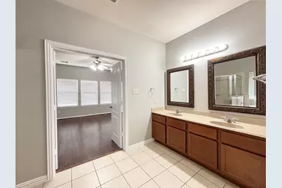 1323 Maple Ace Drive, Katy, TX 77493 - Photo 17