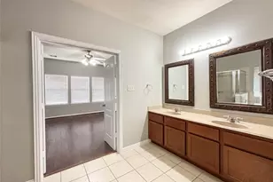 1323 Maple Ace Dr, Katy, TX 77493 - Photo 17