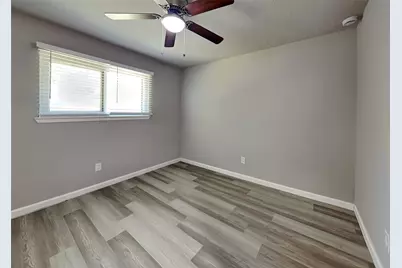 1618 Live Oak Hollow Street, Pearland, TX 77581 - Photo 15