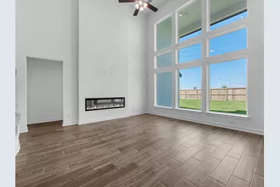 9118 Colonnade Way, Manvel, TX 77578 - Photo 5