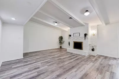 1703 N Roberson Street, Conroe, TX 77301 - Photo 9