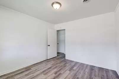 1703 N Roberson Street, Conroe, TX 77301 - Photo 25