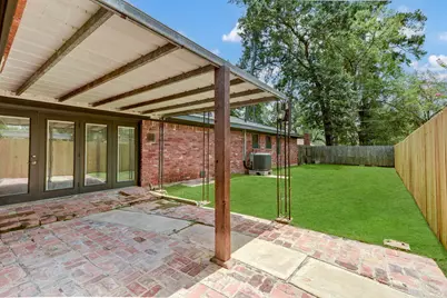 1703 N Roberson Street, Conroe, TX 77301 - Photo 37