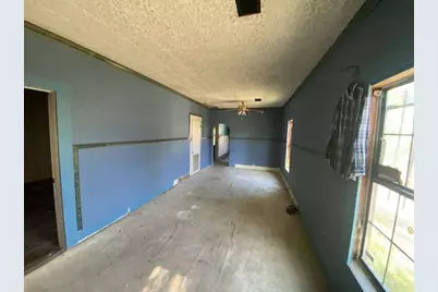 911 7th Street, Orange, TX 77630 - Photo 9