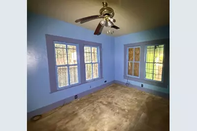 911 7th Street, Orange, TX 77630 - Photo 7