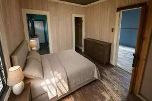 911 7th St, Orange, TX 77630 - Photo 9