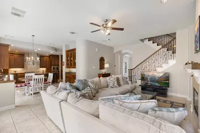 107 E Mirror Ridge Circle, The Woodlands, TX 77382 - Photo 19