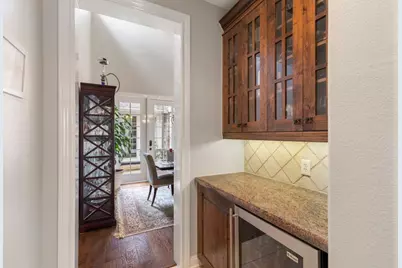 107 E Mirror Ridge Circle, The Woodlands, TX 77382 - Photo 25