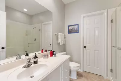107 E Mirror Ridge Circle, The Woodlands, TX 77382 - Photo 37